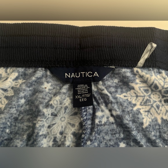 Nautica Cozy Silky Stretch Fleece 2 pc Long Sleeve Top and Pant Sleep Pajama Set - Picture 11 of 13
